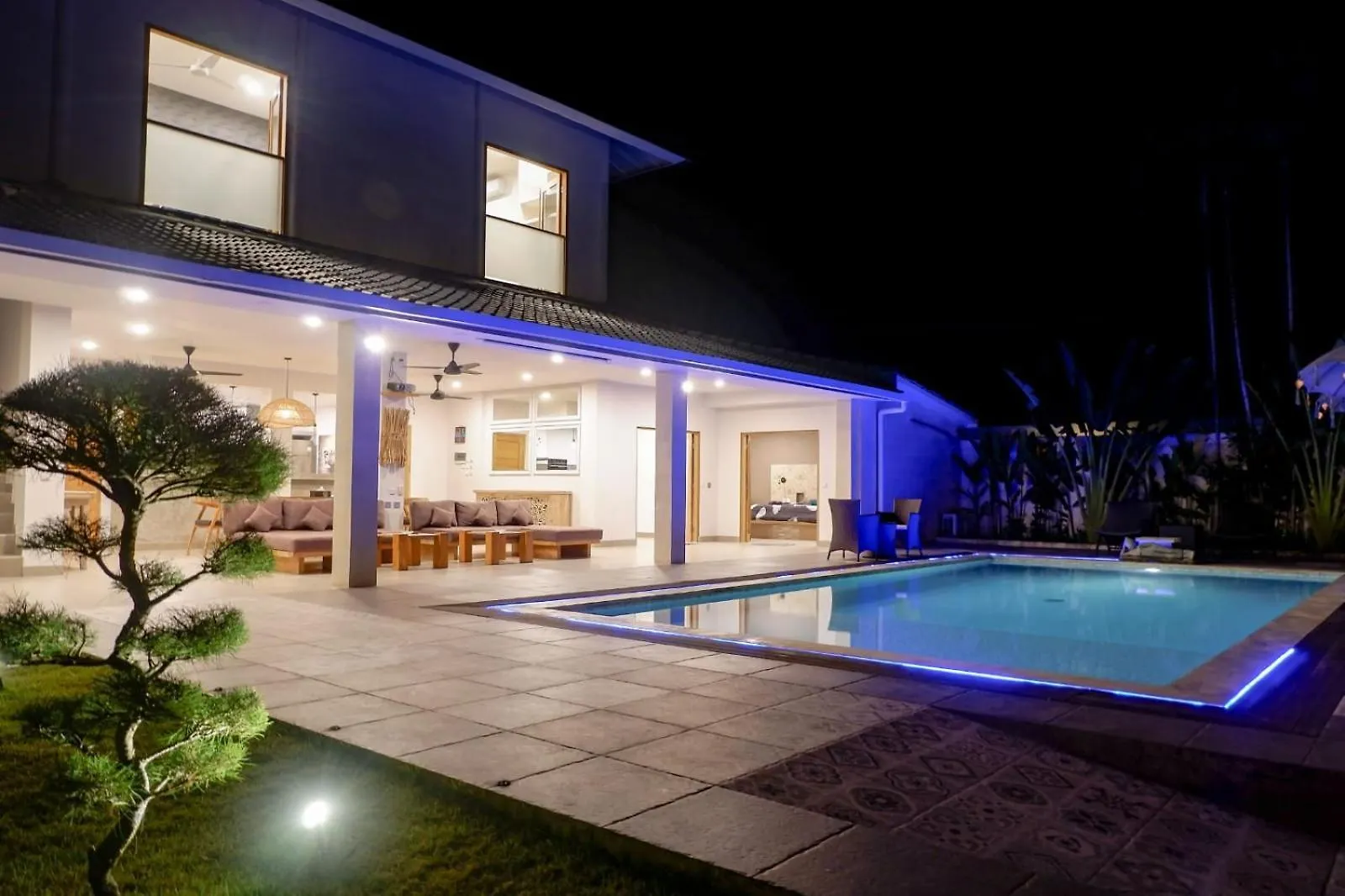 De La Villa تْشانغو